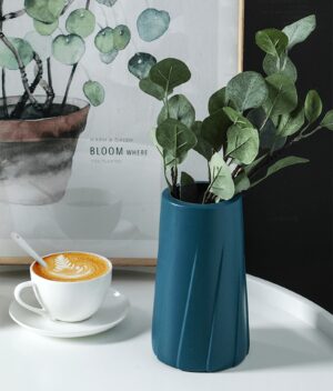 Vase simple home decoration flower vase flower pot imitation ceramic plastic vase